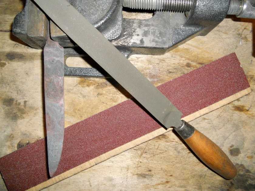 Как сделать нож: есть ли инструкция, как сделать рукоять и заготовку из лопаты, старого ножа, палки, дерева